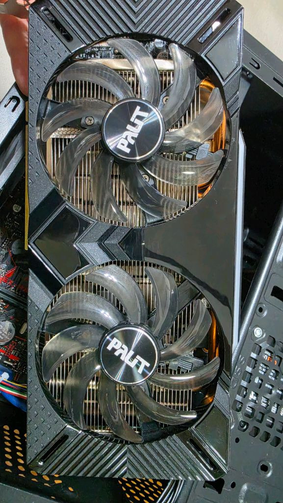 인텔 i5 9400f gtx1660super 컴퓨터 본체 이미지
