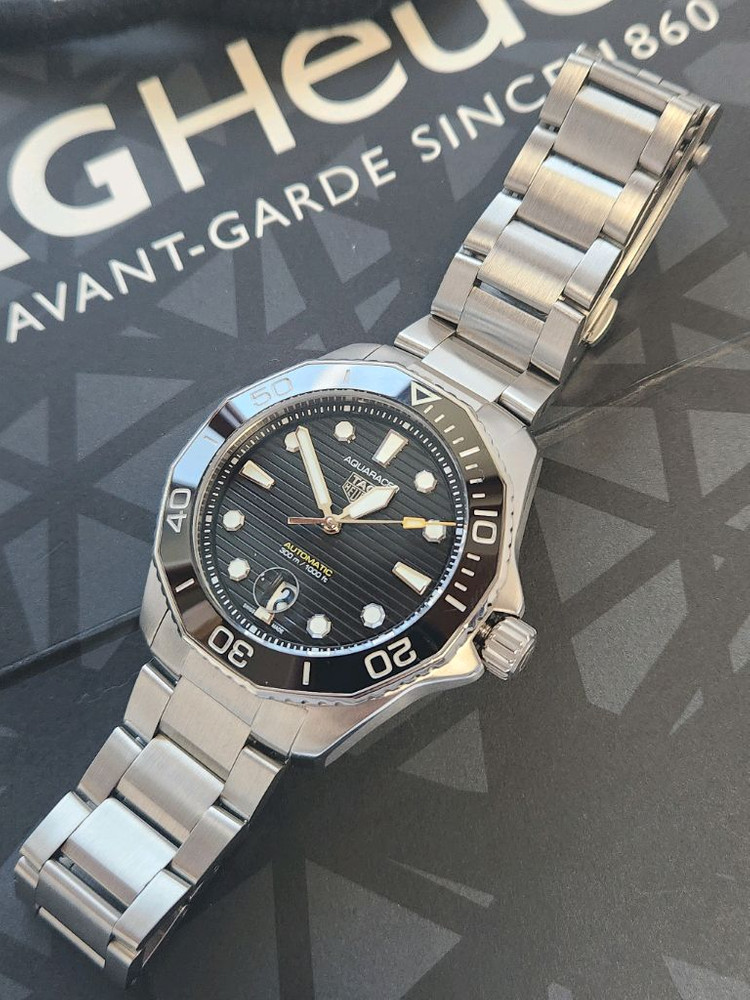 태그호이어 아쿠아레이서 프로패셔널300 블랙 43mm 이미지