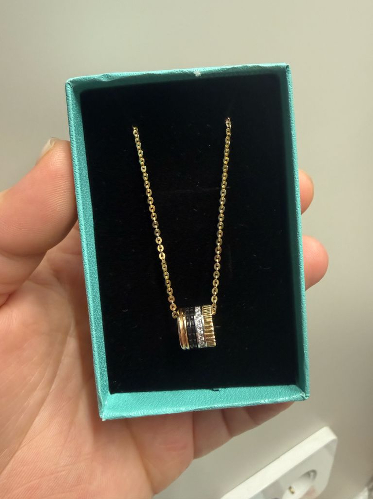 부쉐론 콰트로 목걸이 라지 18k 이미지