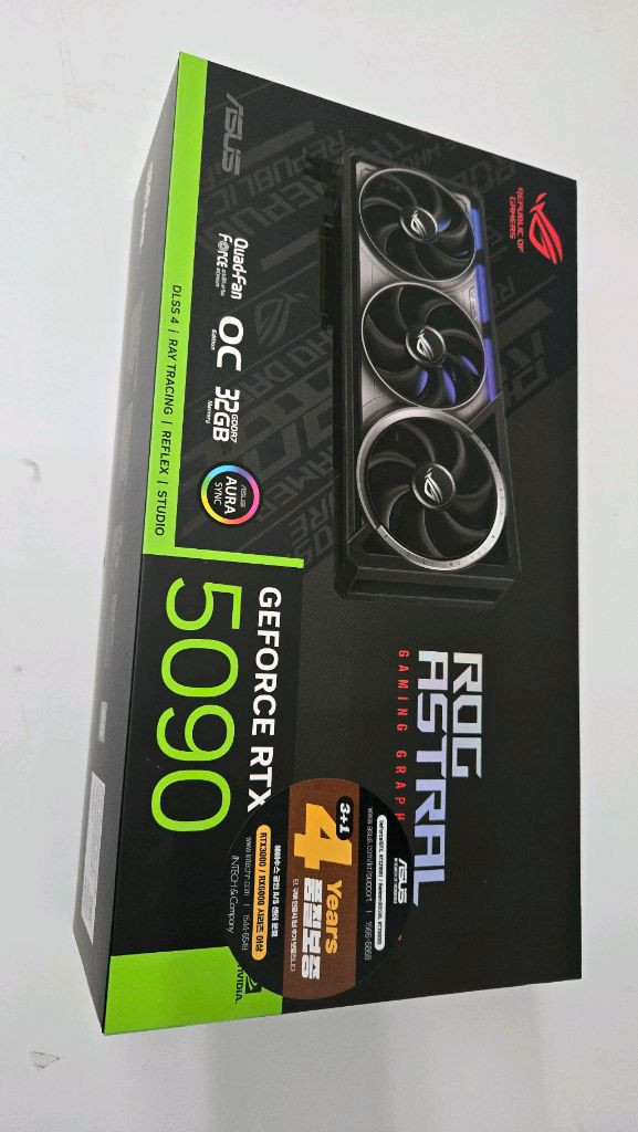 아수스 RTX5090 아스트랄 미개봉(중고교환가능) 이미지