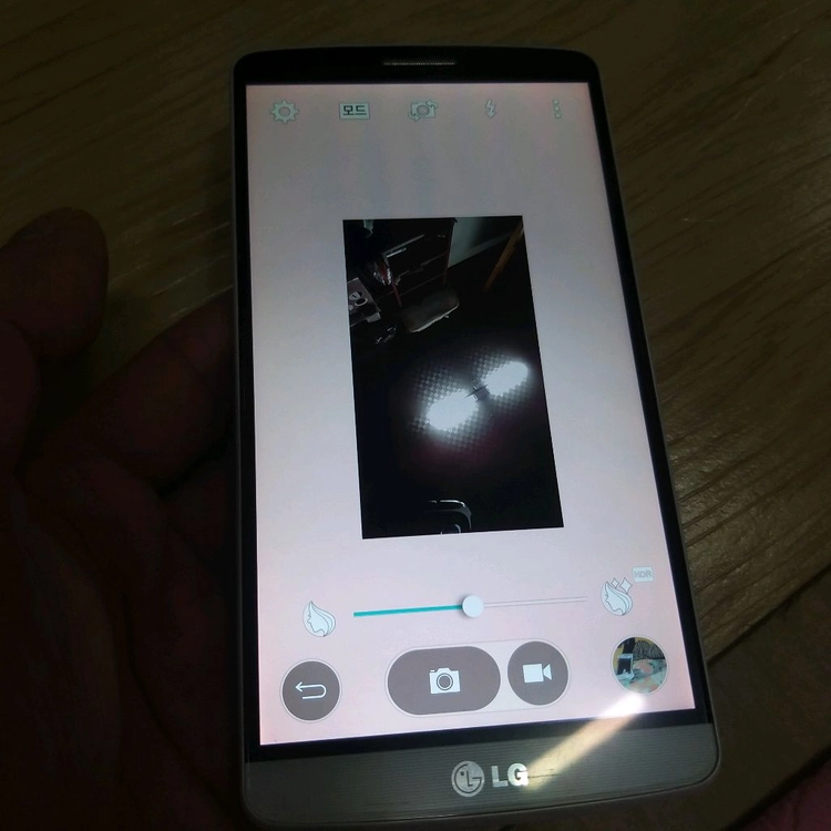 LG G3 (F400), G3 cat.6 (F460) 전면카메라 이미지
