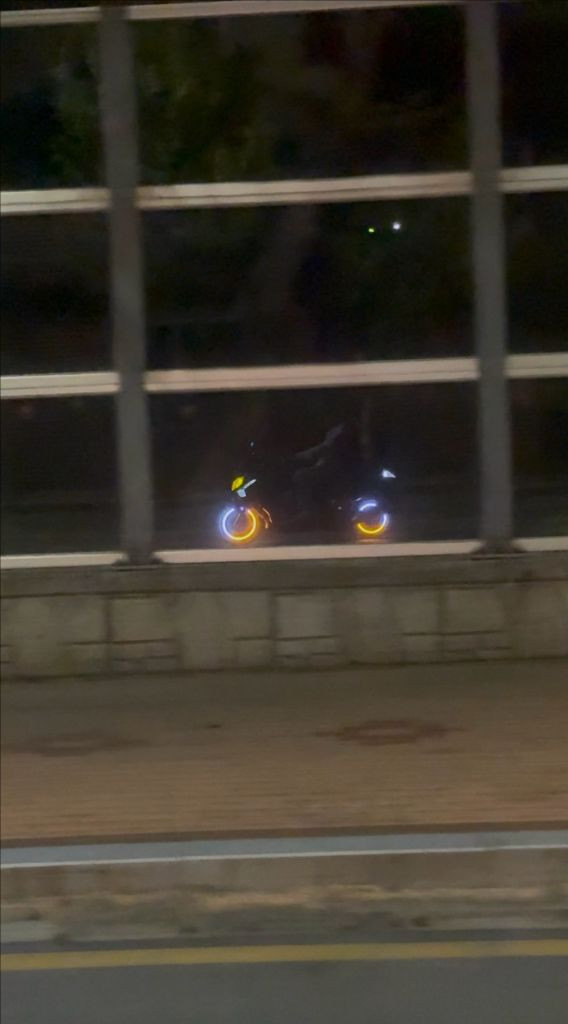 sym 보이져 125 판매합니다 가격 제안 가능 이미지