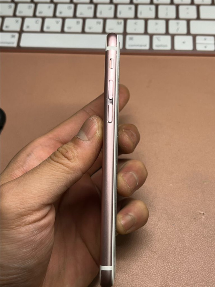아이폰 6S 64GB 로즈골드 이미지