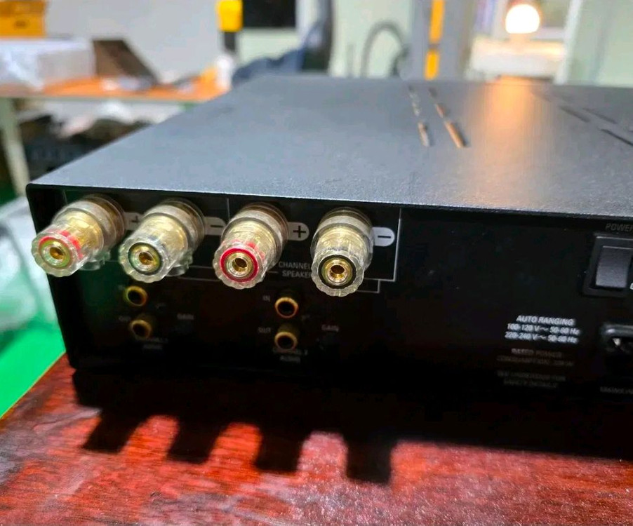 출시가 520만원 영국 린 Linn Majik 4100 4채널 파워엠프 이미지