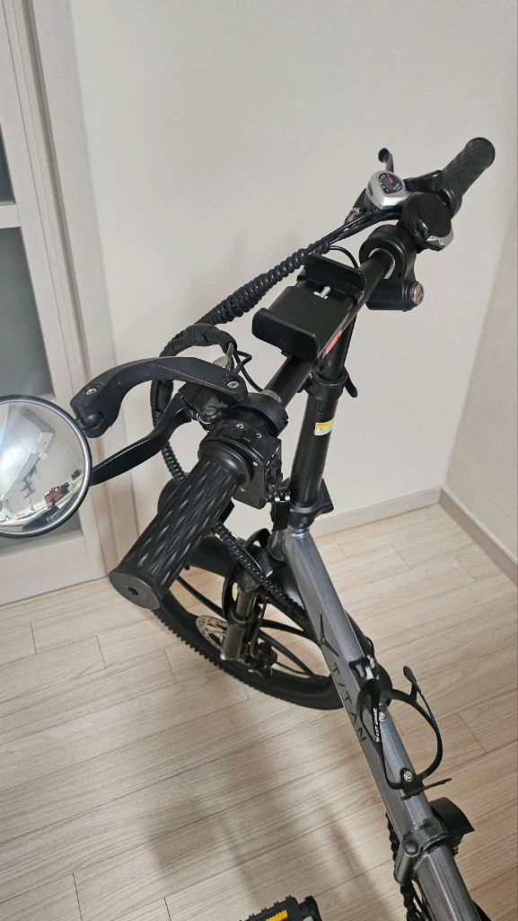 타이탄 에코드라이브 T-700 이미지
