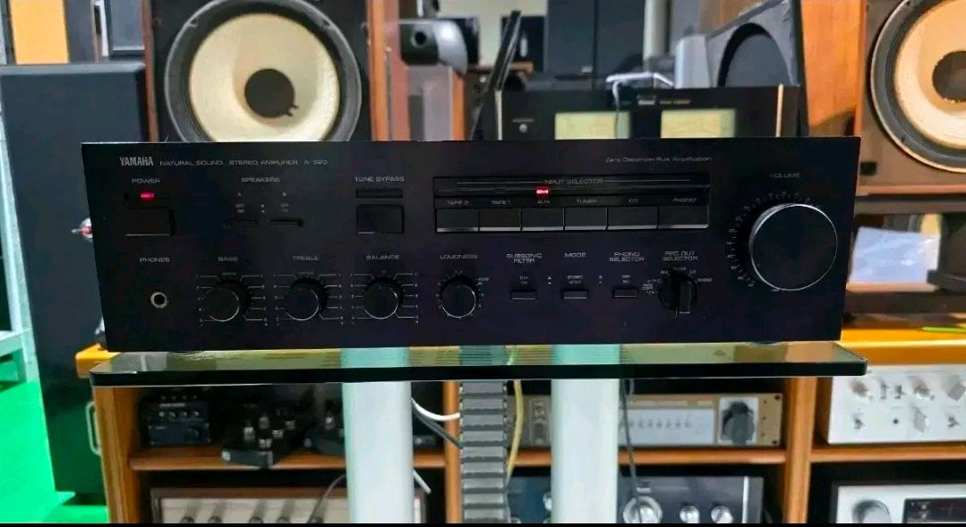 YAMAHA A-520 인티앰프 이미지