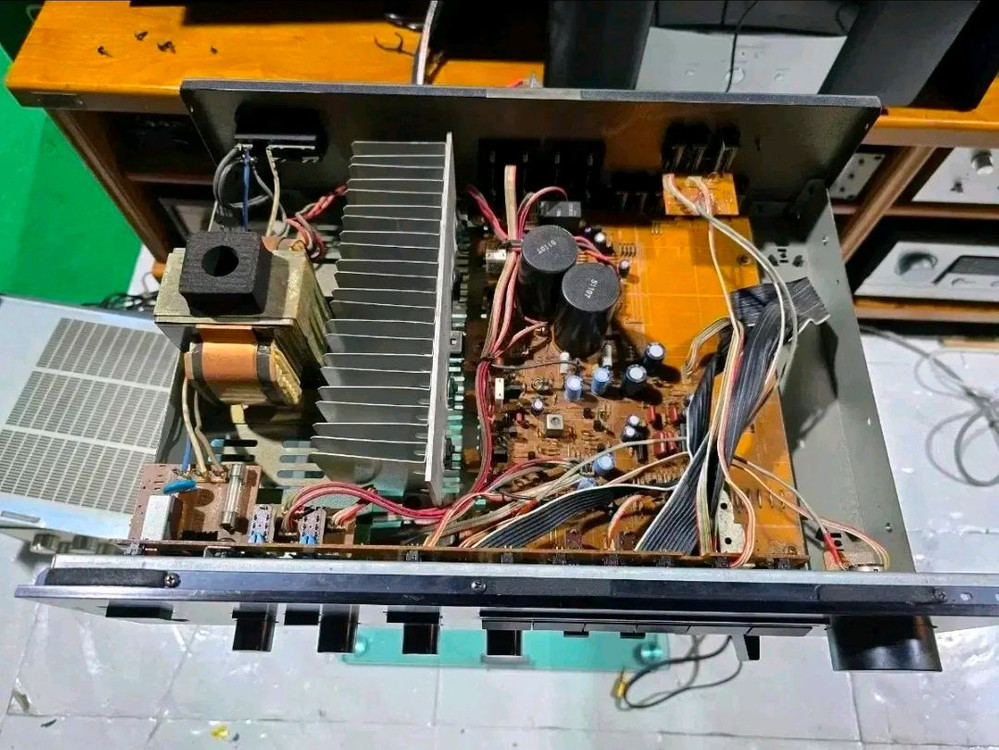 YAMAHA A-520 인티앰프 이미지
