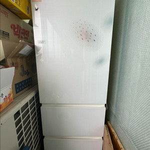 딤채 스탠드형 김치냉장고 이미지