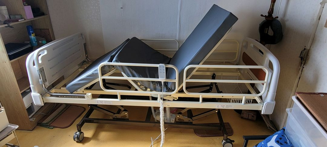 환자용침대 의료침대 병원침대 입원실침대 이미지