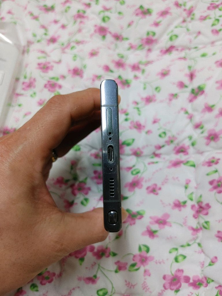 A급 ㅡ 갤럭시 S23 울트라 256GB + 새케이스,액정필름 이미지