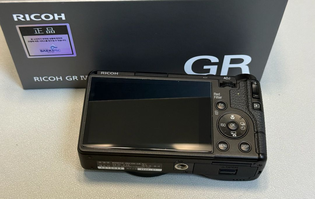 리코 GR4 Monochrome,Gr4 모노크롬 이미지