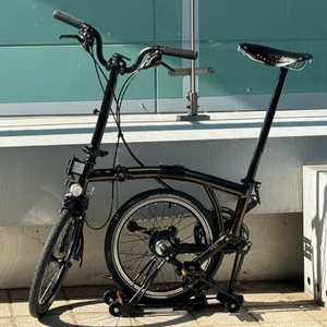 BROMPTON 24 브롬톤 자전거 C라인 M바 블랙라커 이미지