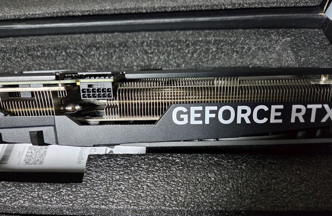 msi rtx4070 super 그래픽카드 이미지