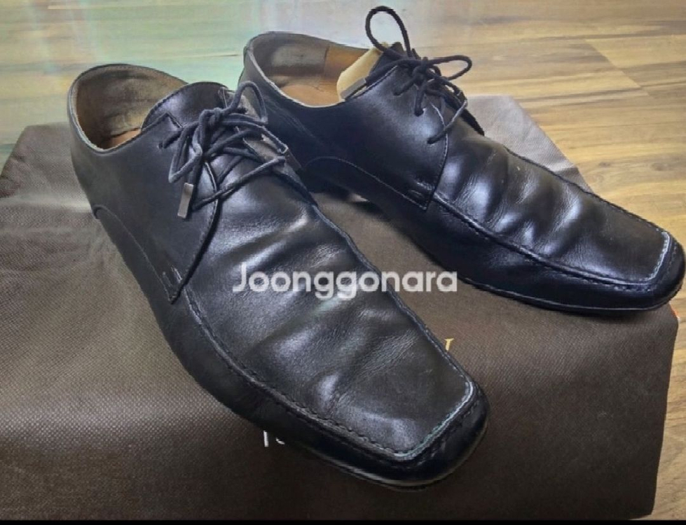 (가격인하) 정품 루이비통 로퍼 ( Louis Vuitton ) 남성 스퀘어토 더비 슈즈 275 사이즈 이미지