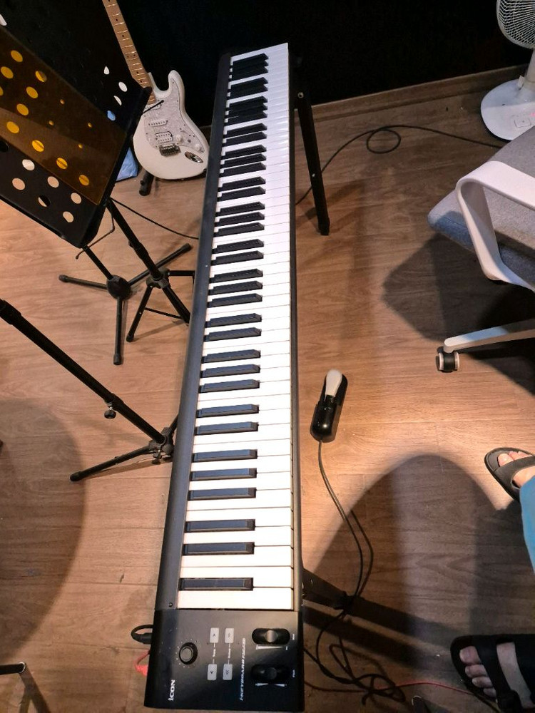 Icon 아이콘 i-keyboard nano 88건반 마스터 키보드 이미지