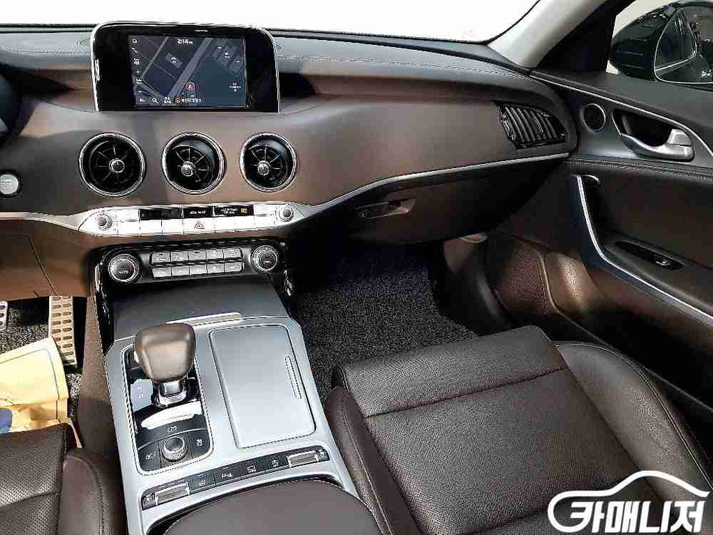 [기아]스팅어 가솔린 2.0 터보 2WD 드림에디션 (5인승) #고유가특가 이미지