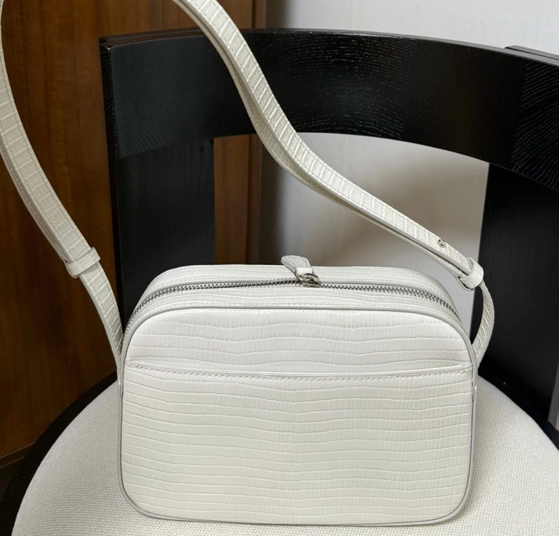 낫띵리튼 리자드 포스트백 Lizard post bag 리본빛 lfm 레터 투티에 킨더살몬 이미지