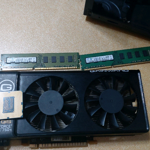 컴퓨터 cpu i5 3570 ddr3 4g 2개 gtx750ti 이미지
