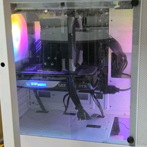 게이밍 PC RTX 4060Ti 판매합니다. 이미지