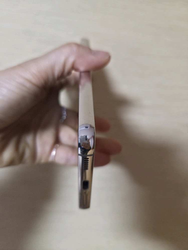 삼성 갤럭시 S22 화이트 256GB 가격내림 이미지