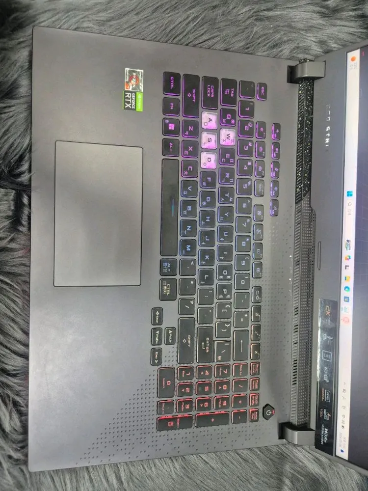ASUS ROG Strix G17 RTX3060 게이밍 노트북 이미지