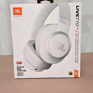JBL LIVE 770NC 블루투스 헤드폰 화이트 이미지