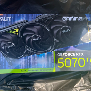 PALIT RTX 5070 Ti GAMINGPRO-S D7 16GB 이엠텍 그래픽카드 미개봉 제품 판매합니다. 이미지
