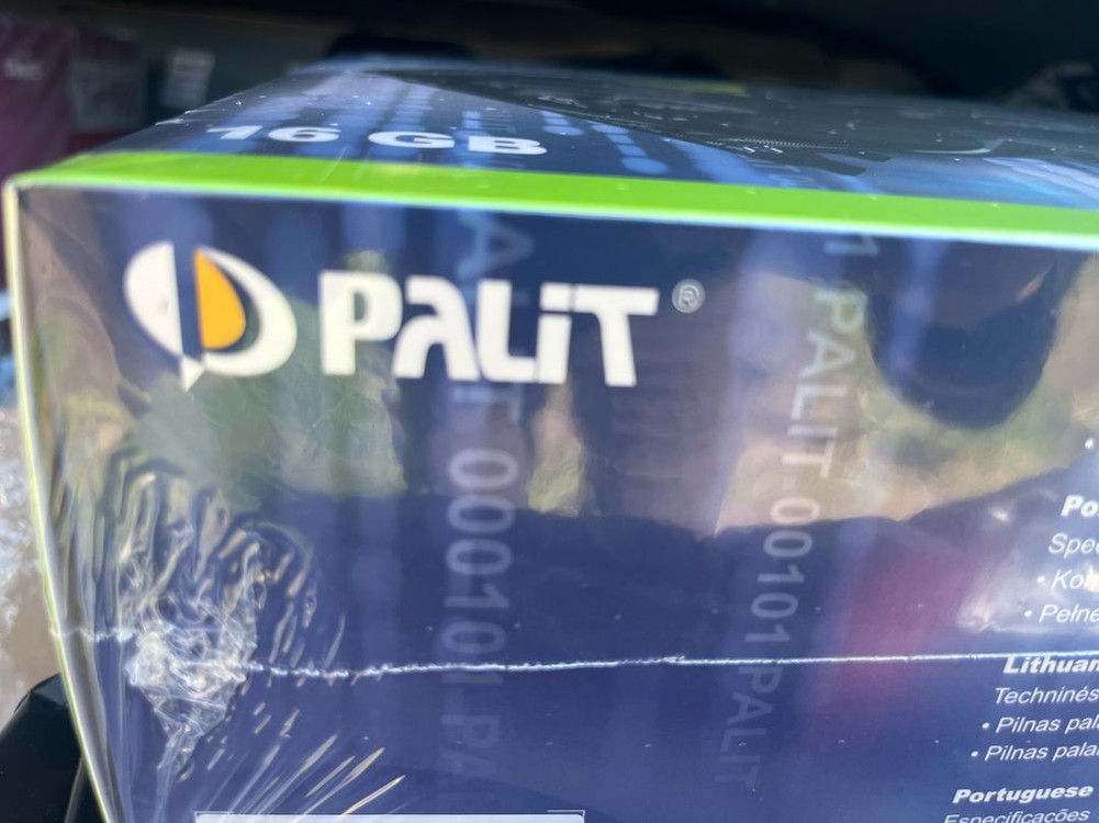 PALIT RTX 5070 Ti GAMINGPRO-S D7 16GB 이엠텍 그래픽카드 미개봉 제품 판매합니다. 이미지