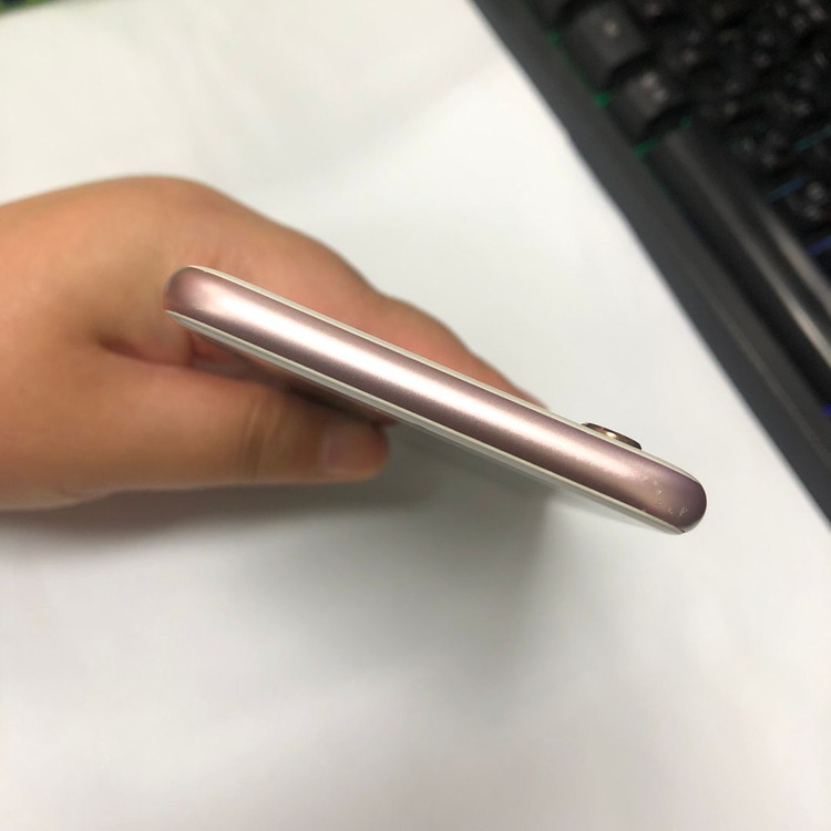 .아이폰6S 64GB 로즈골드 중고폰 배터리100% 레트로감성 카메라폰 209380 이미지