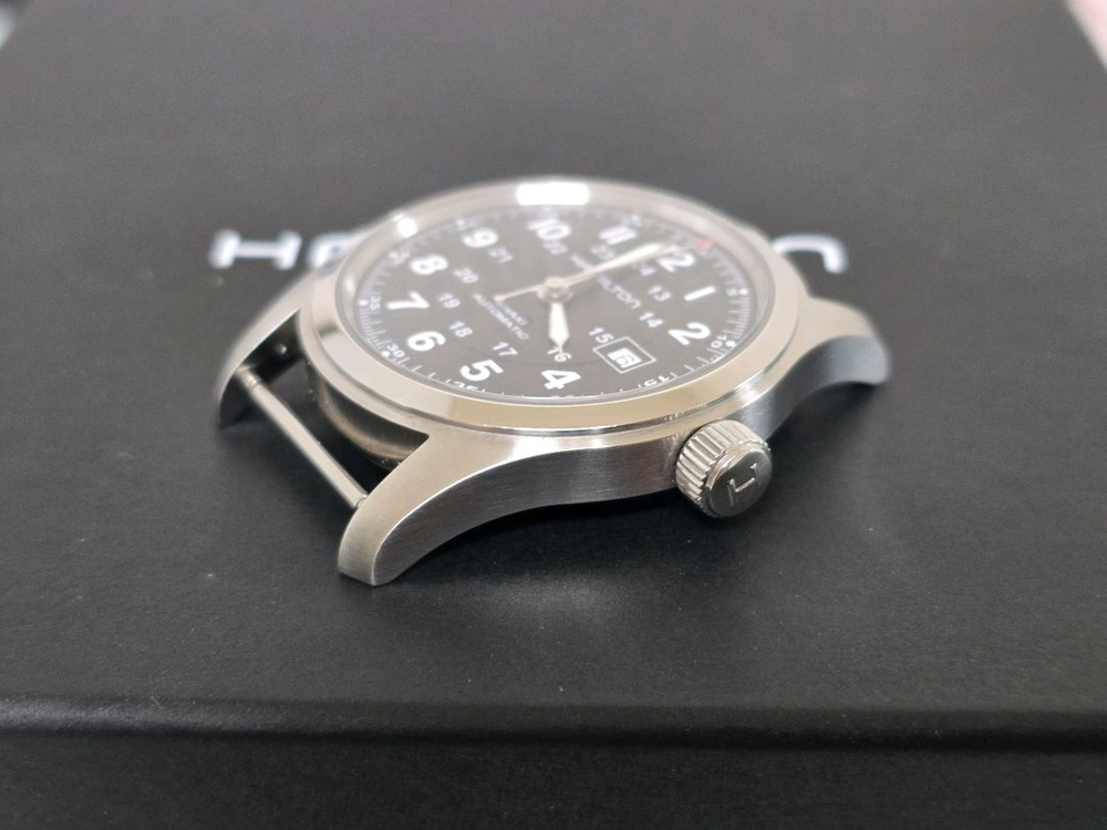 해밀턴 카키필드 42mm 오토매틱 브레이슬릿 이미지