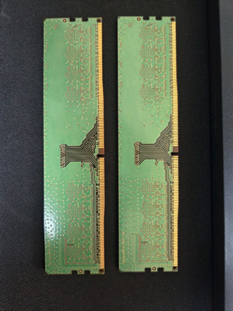 삼성DDR4-2666 8GB x 2 메모리 2개 3600오버클럭 안정화완료 이미지