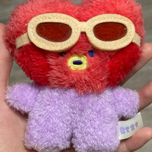 방탄 뷔 인형, 파일 양도 이미지