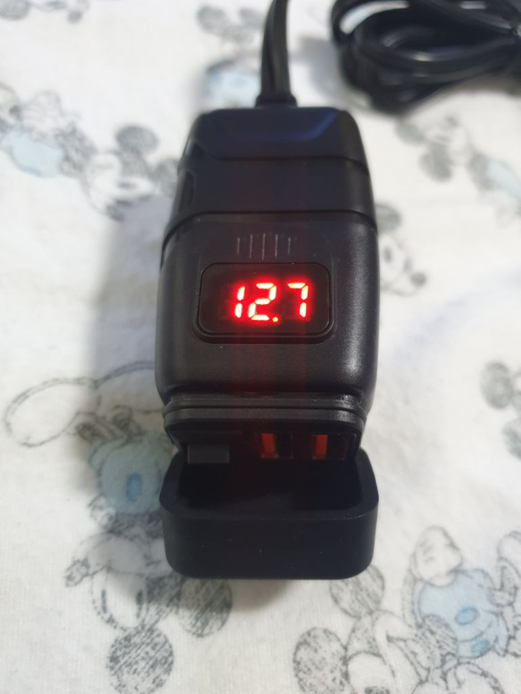 오토바이 usb 충전기 QC3.0 고속충전 전압계 핸들 이미지