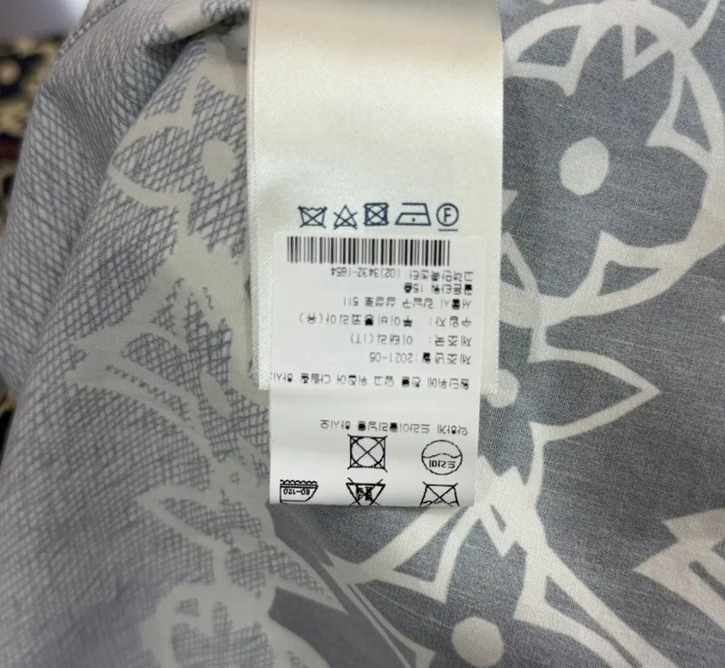 [정품] 루이비통 모노그램 월드 투어 그래픽 반팔 셔츠XL 이미지