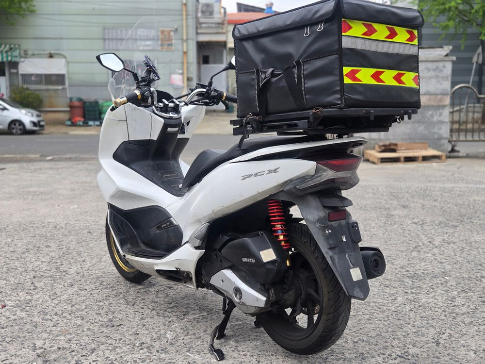 20년식 혼다 PCX 125 판매합니다 이미지