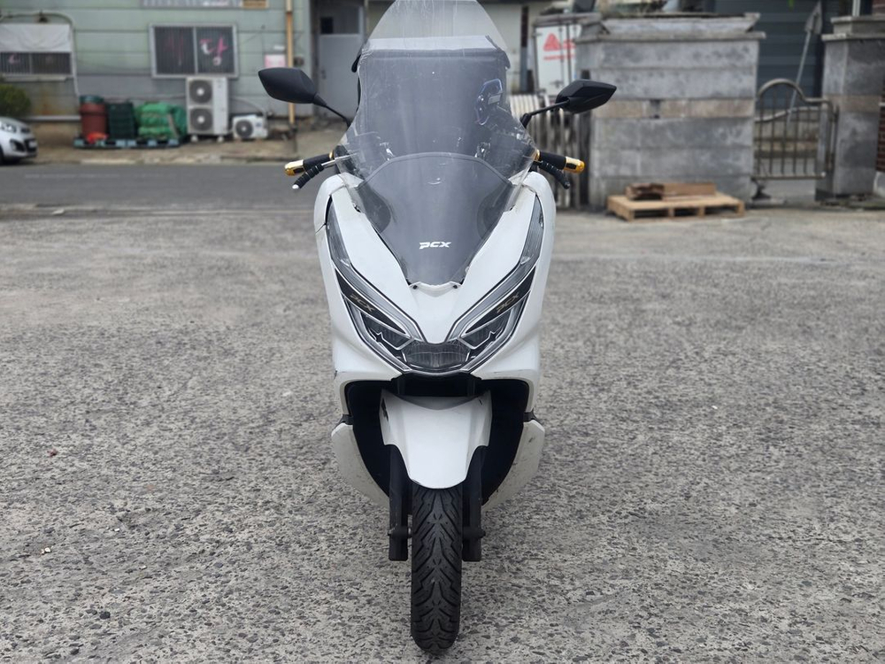 20년식 혼다 PCX 125 판매합니다 이미지