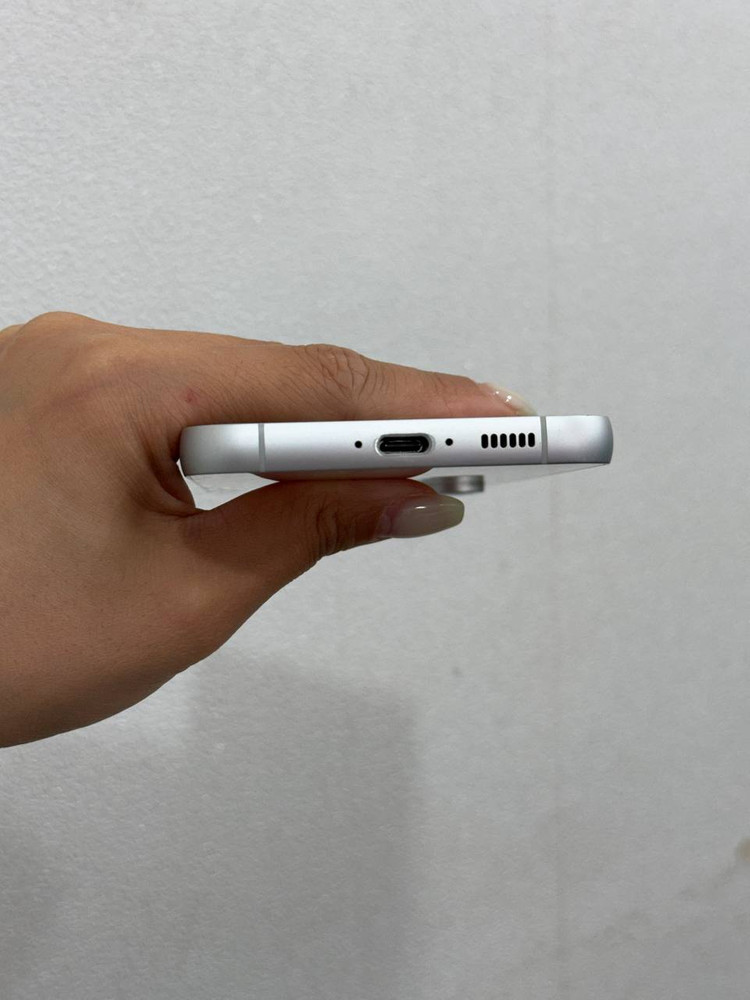 갤럭시S23FE 크림 256GB Y1784 이미지