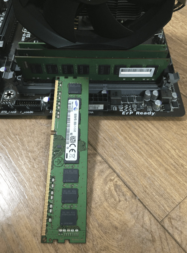 A급 정품 삼성전자 DDR3-1600(PC3-12800) 8GB 1개, 총 8GB입니다. 이미지