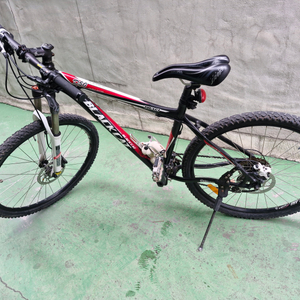 MTB 산악자전거 이미지
