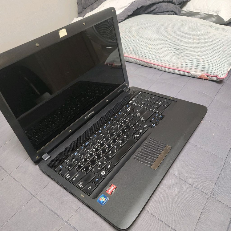 삼성 센스 R525 노트북 이미지