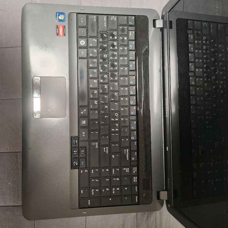 삼성 센스 R525 노트북 이미지