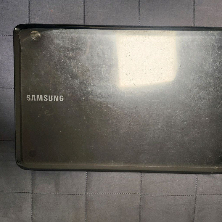 삼성 센스 R525 노트북 이미지