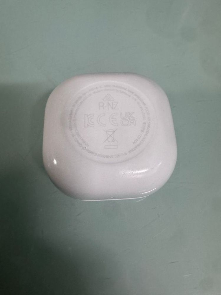 버즈FE 그라파이트 SM-R400 판매합니다 이미지