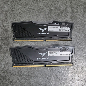 팀그룹 ddr4 16gb 3000 x2 (32gb) 튜닝램 팝니다 이미지
