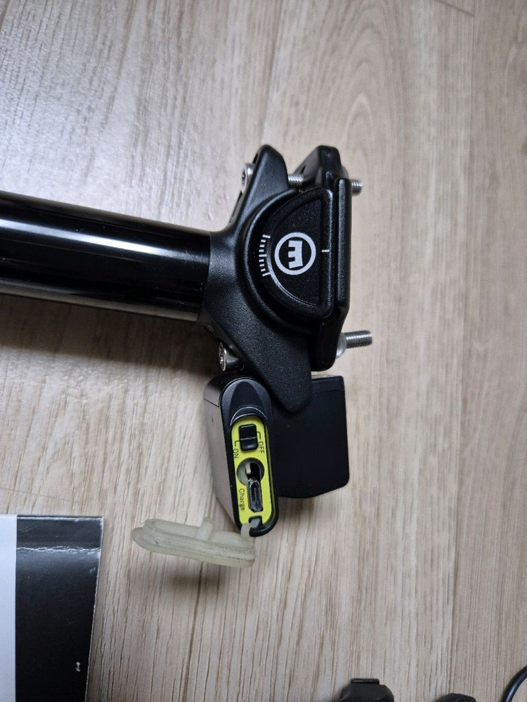 MTB 자전거 마구라 무선 가변 싯포스트 30.9mm 이미지