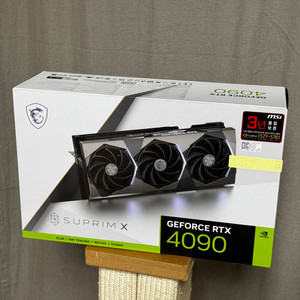 [풀박스] MSI 지포스 RTX 4090 슈프림 X D6X 24GB 트라이프로져3S 이미지