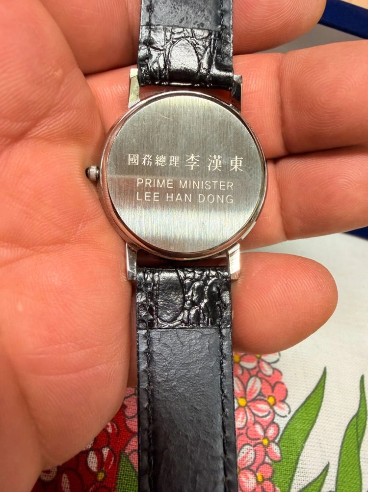 이한동 국무총리 손목시계,케이스,박스,모두 상태굿 이미지