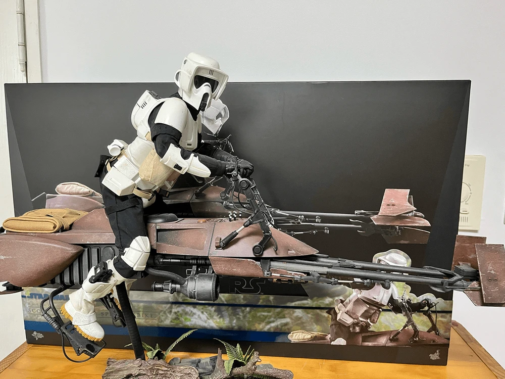 Hot toys MMS612 스카우트 트루퍼 & 스피더 합본 (EP6, 엔도 버전) 이미지
