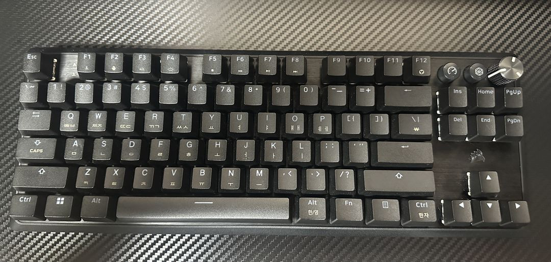 커세어 K70 PRO TKL MGX 래피드트리거 게이밍 기계식 키보드 자석축 이미지