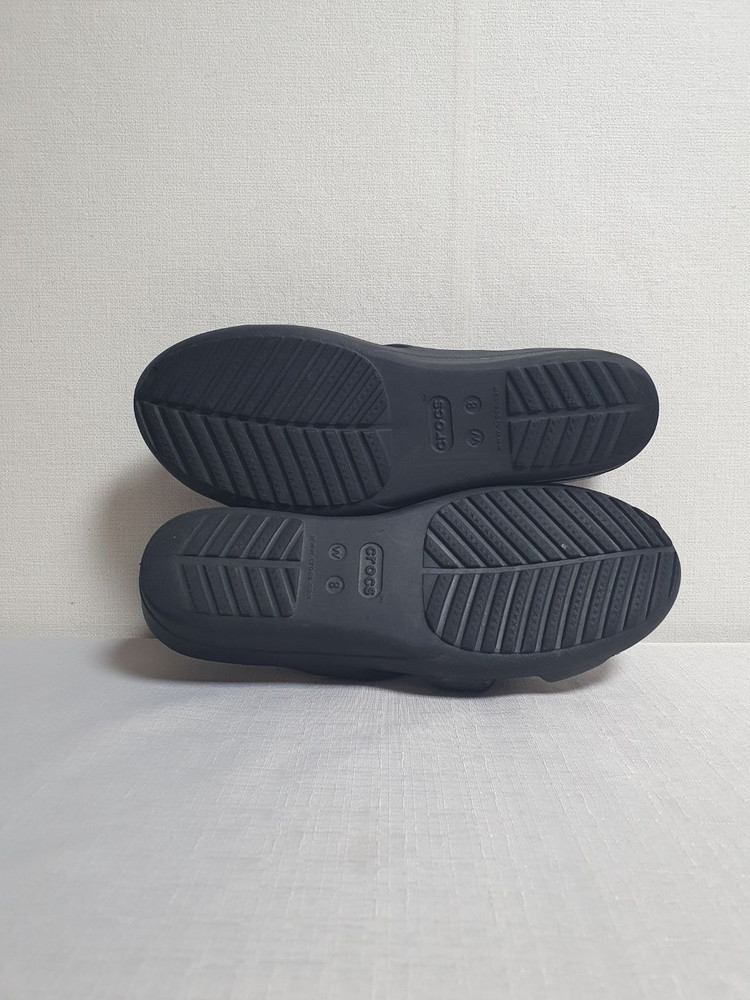 250mm 크록스 산라 스트래피 웨지 샌들 블랙 W8 이미지